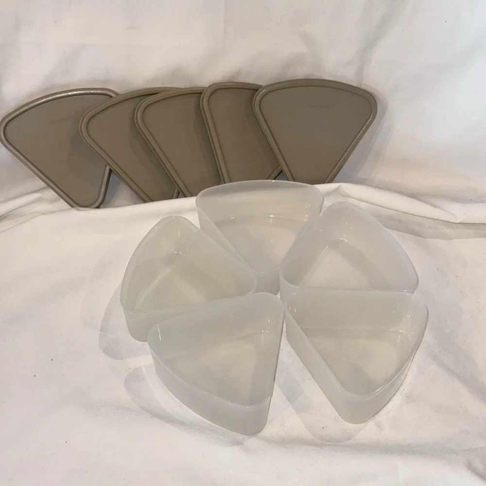 Vintage Tupperware Lazy Susan Revolving Turntable 5 Pie Wedge Shaped Relish Tray
